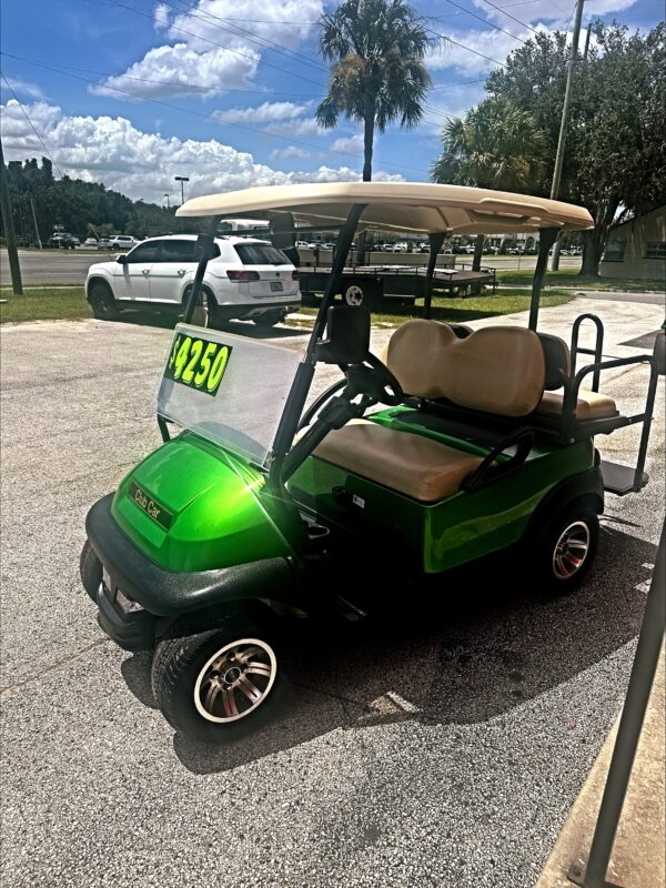 2015 Club Car Precedent - 4 Passenger - Electric