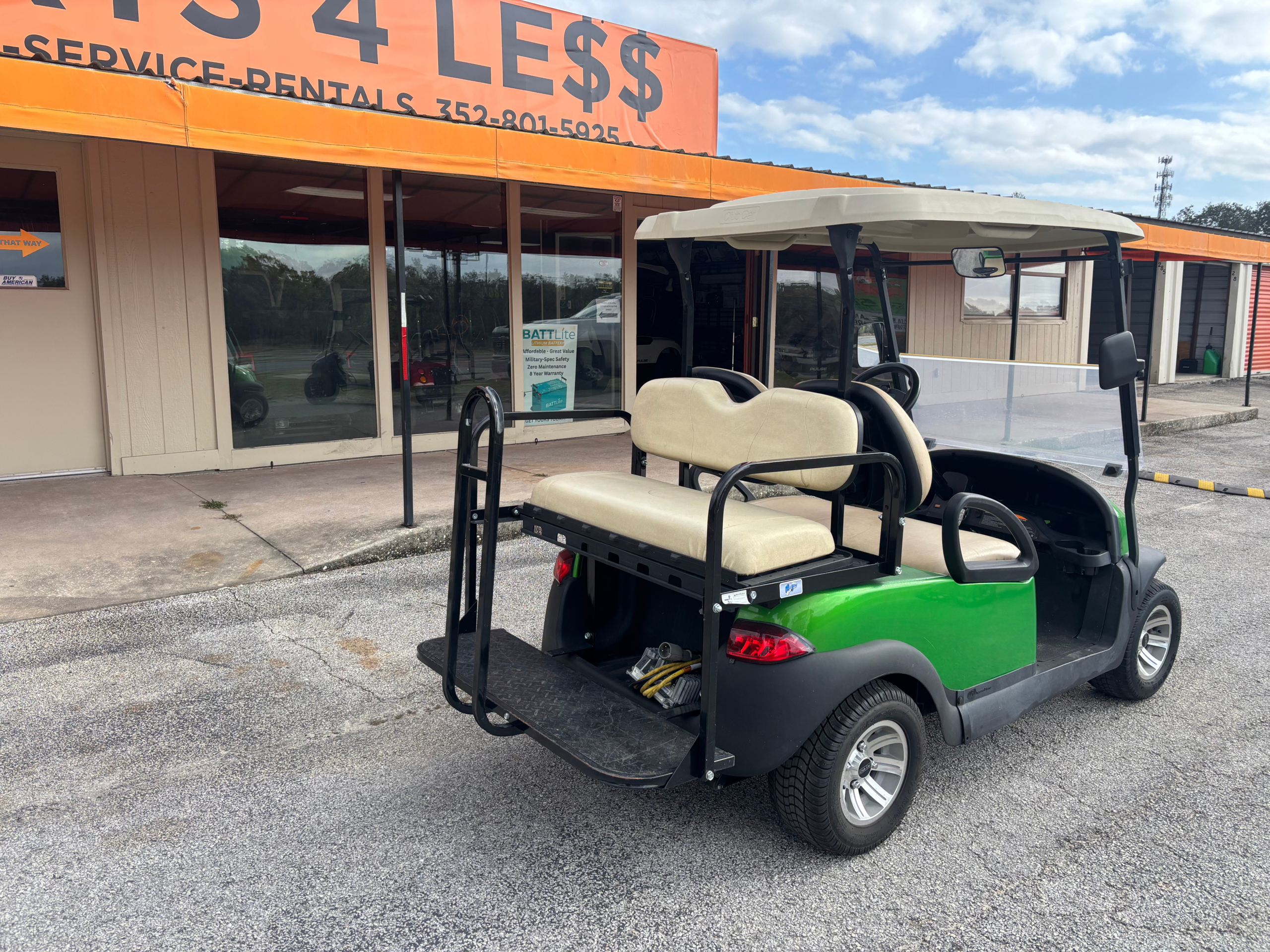 2016 Club Car Precedent - 4 Passenger - Electric - Image 2